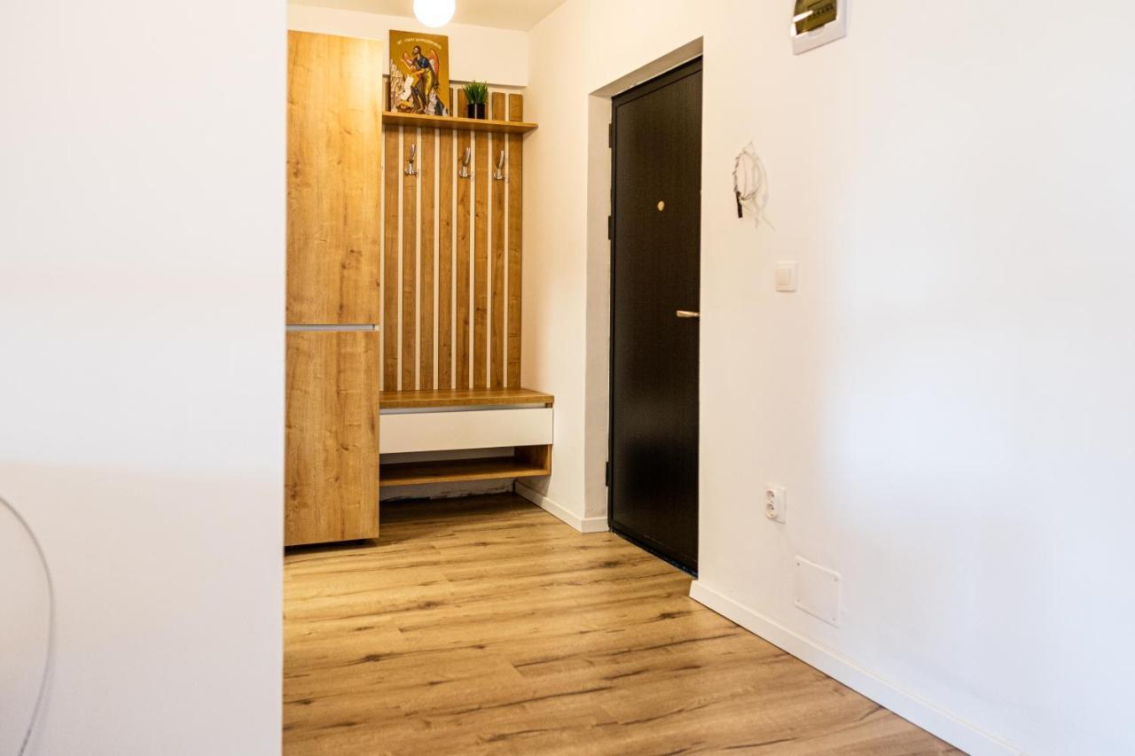 Majo Aparthotel Cluj-Napoca Buitenkant foto
